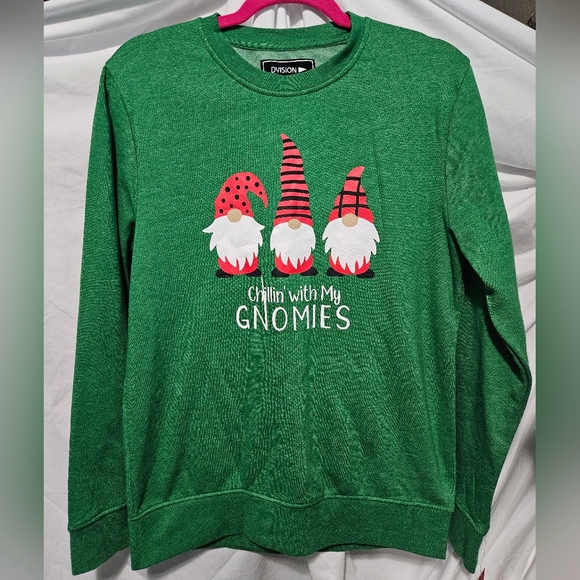 Chillin' with My Gnomies Graphic Sweater NEW - Picture 1 of 5